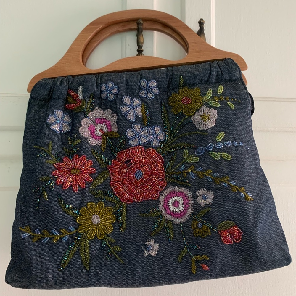 Beaded handbag